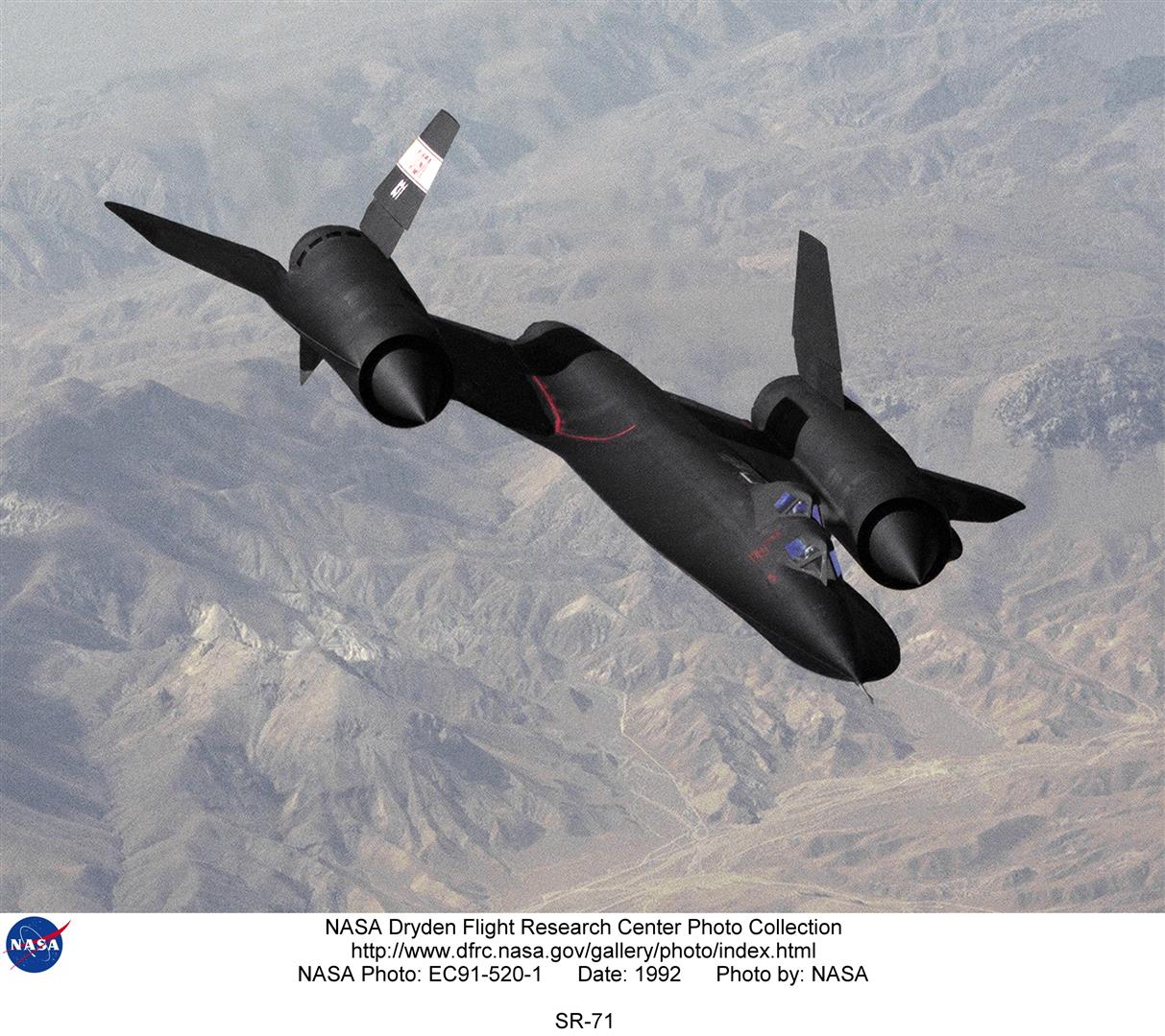 1/72ロッキードSR-71BブラックバードNASA 831/61-7956 www.JetCollector.com: Lockheed SR-71B Blackbird NASA #831